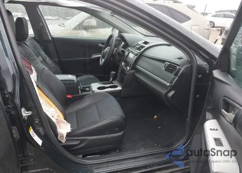 2013 Toyota Camry Se z USA, uszkodzony, nr VIN 4T1BF1FK3DU213797